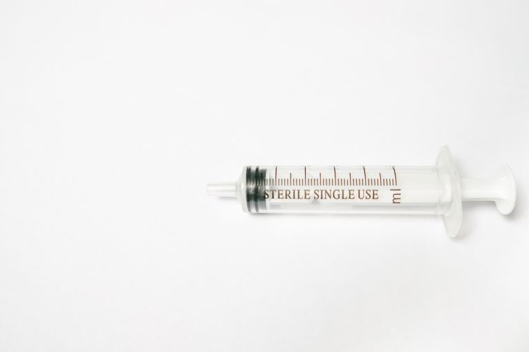 新宿で見つける、安心の内科診療と健康サポートメニュー